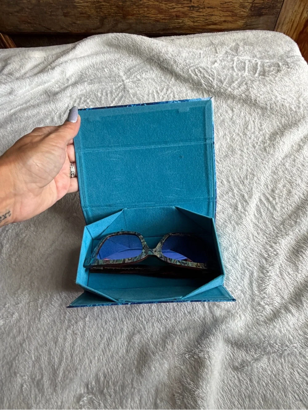 Abalone Pattern Square Sunglasses with Purple Lenses